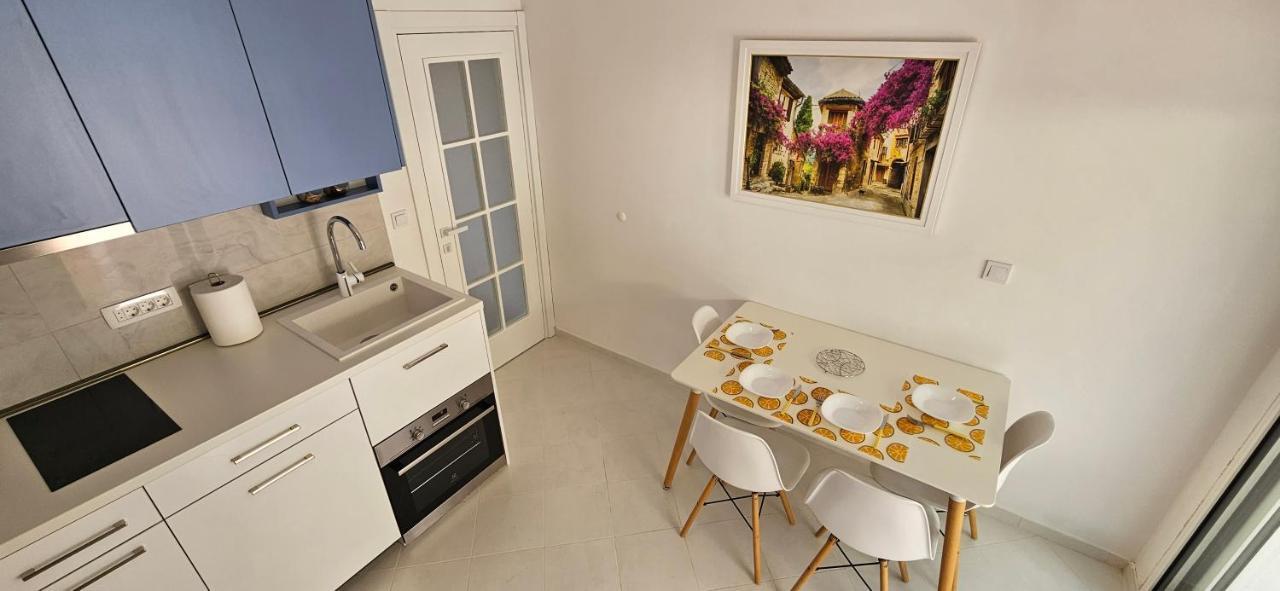 Sea View Apartment Aria Petrovac Exterior photo